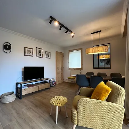 Mont Blanc 25, Vue Mont Blanc, Balcon, Parking